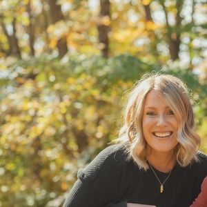 Meet your Posher, Pamela